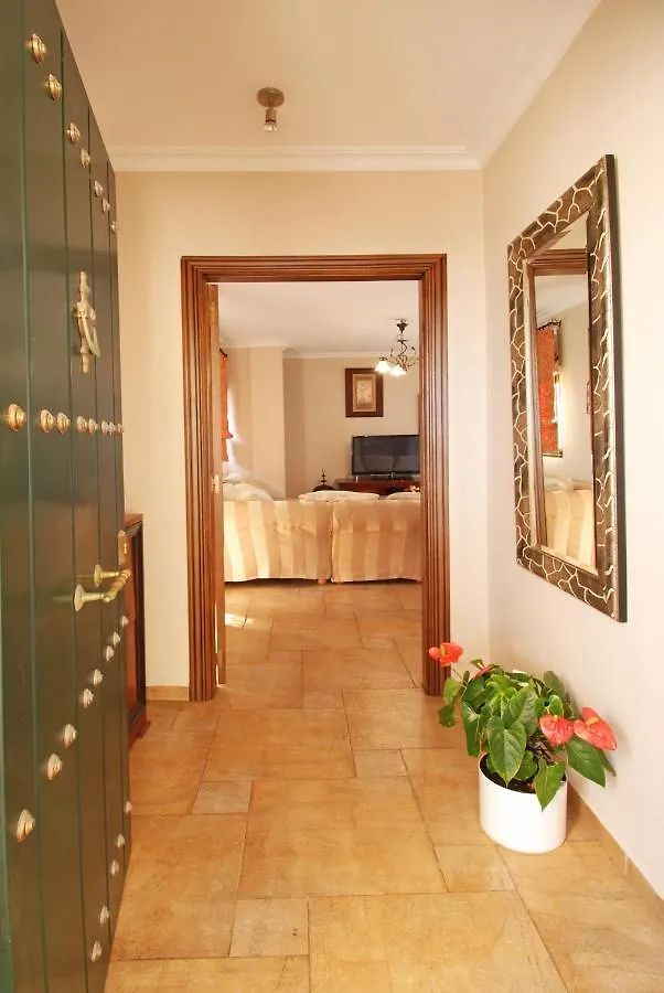 公寓 Isla De Benalmadena 1, Jacuzzi, 80M From The Sea, Ac, Bbq, Private Parking, Big Terrace公寓
