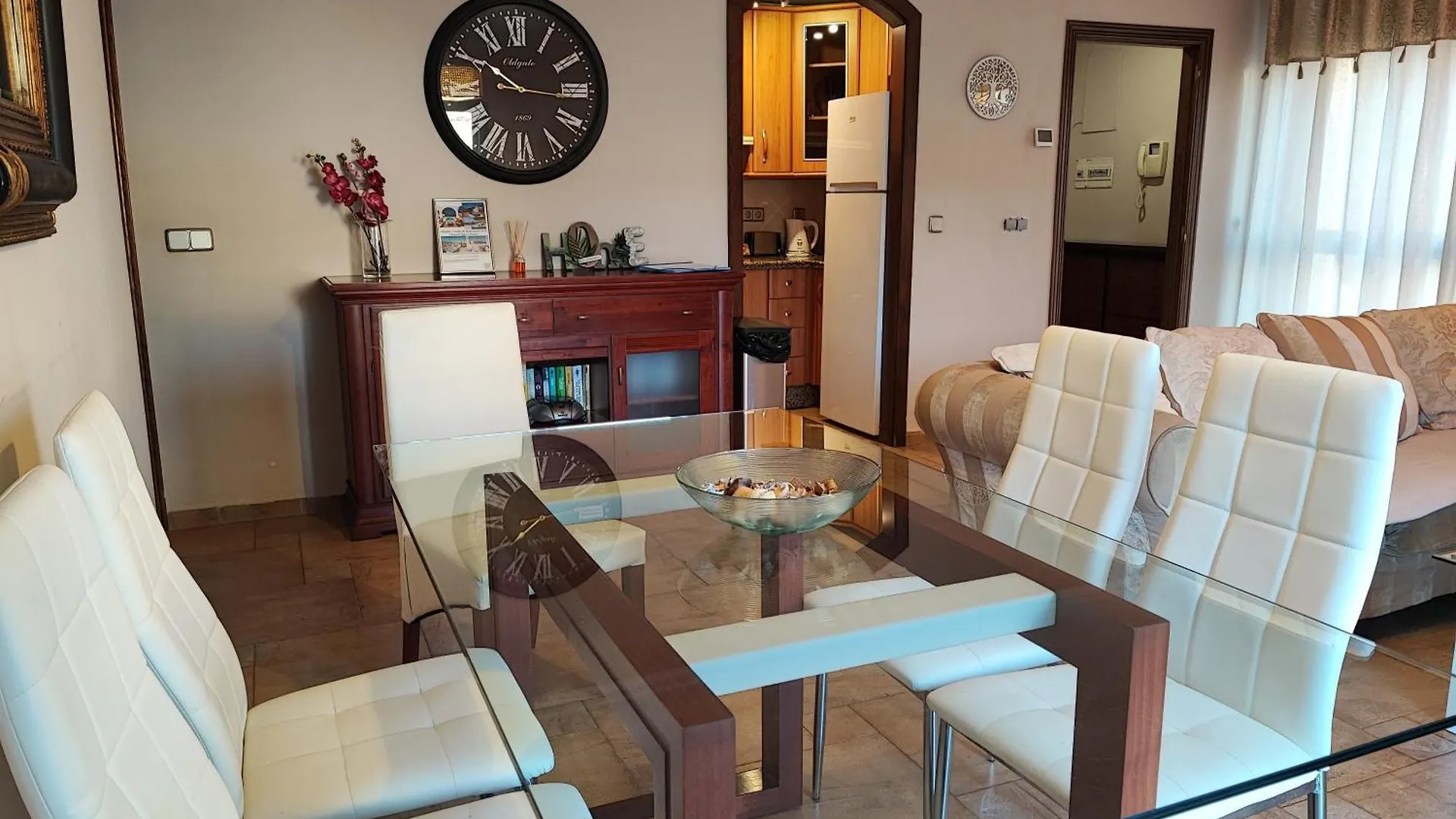 公寓 Isla De Benalmadena 1, Jacuzzi, 80M From The Sea, Ac, Bbq, Private Parking, Big Terrace公寓